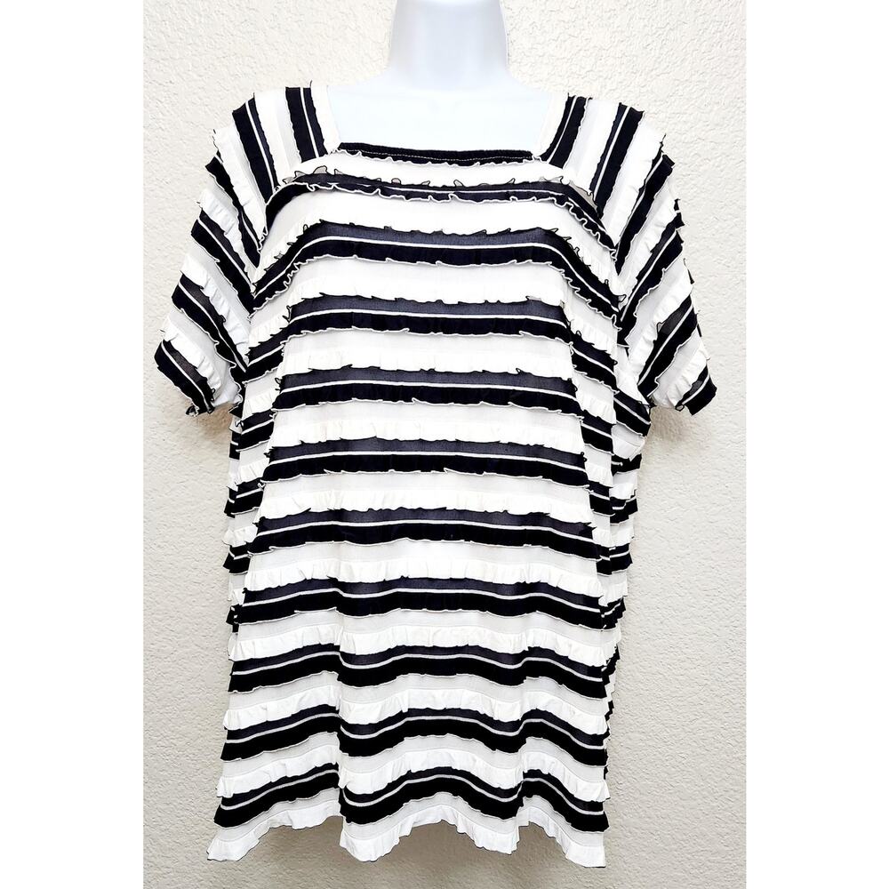 TanJay Black White Striped Ruffled Pleats Square Neck Top 1X Lightweight Soft